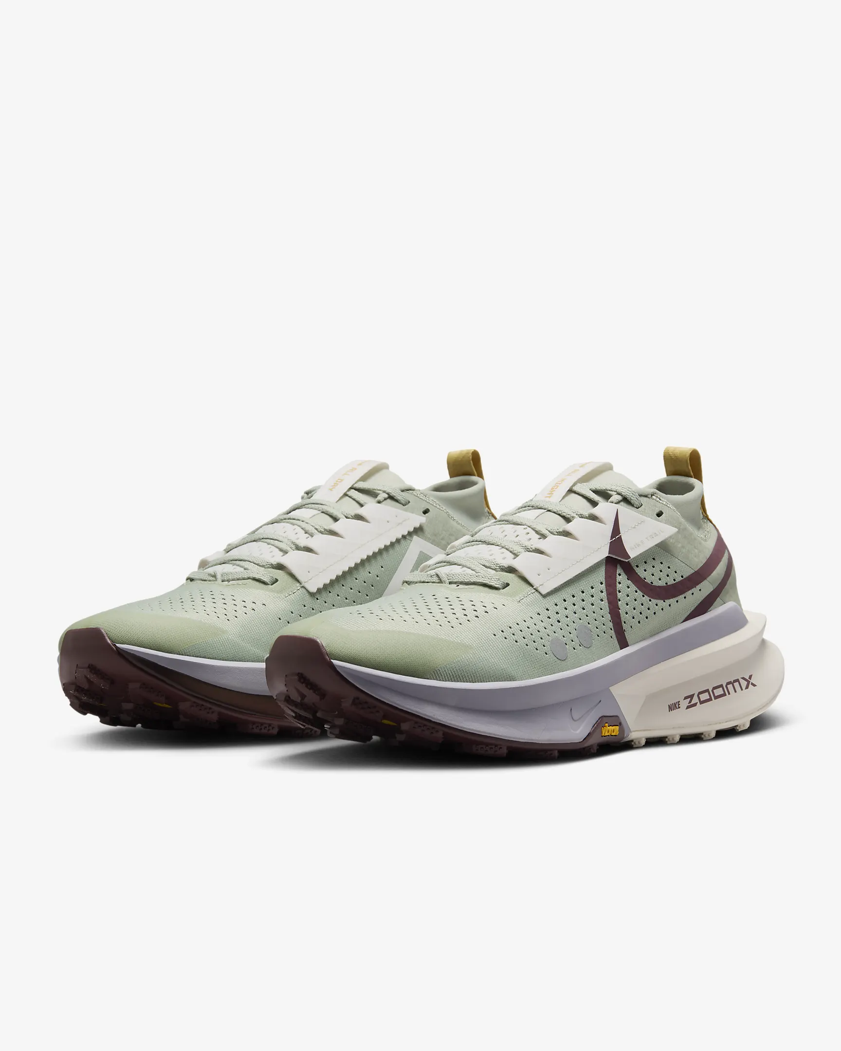 ナイキ（NIKE）（レディース）ランニングシューズ フリー ラン